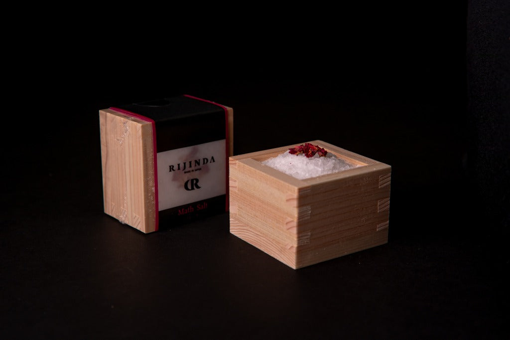 RIJINDA Bus goods Bath salt Japanese cypress sea salt (from Australia), fragrance, cypress leaves JAPAN